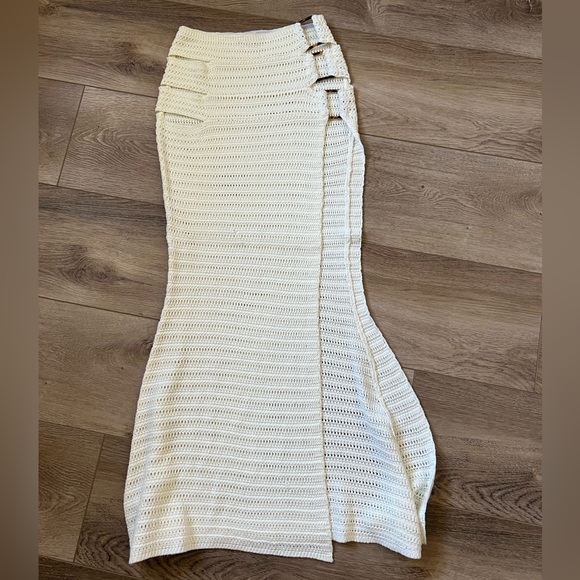 Outcast skirt set - Picture 2 of 3